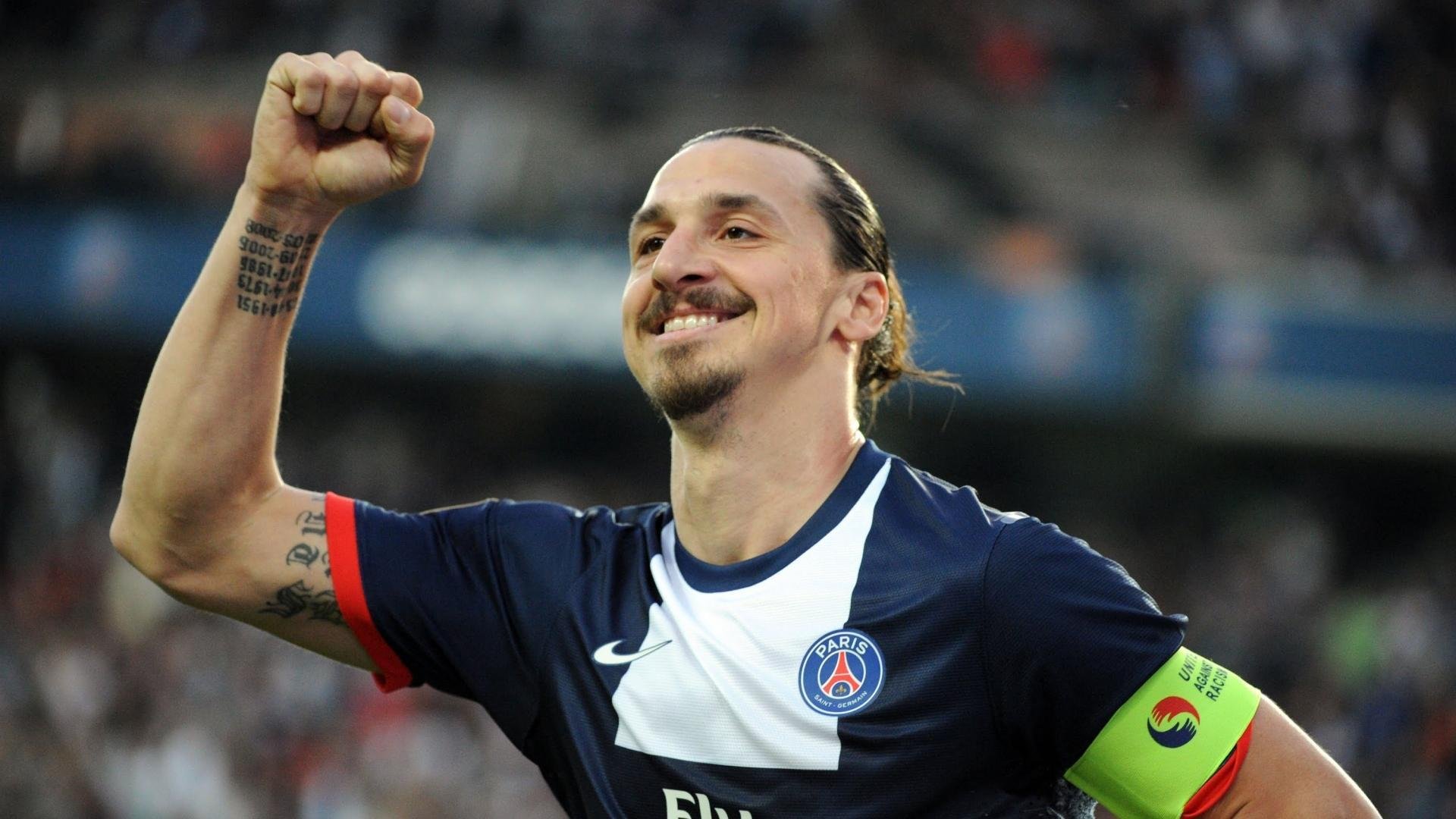 4×100米混合接力队伍配合默契,混合接力比赛